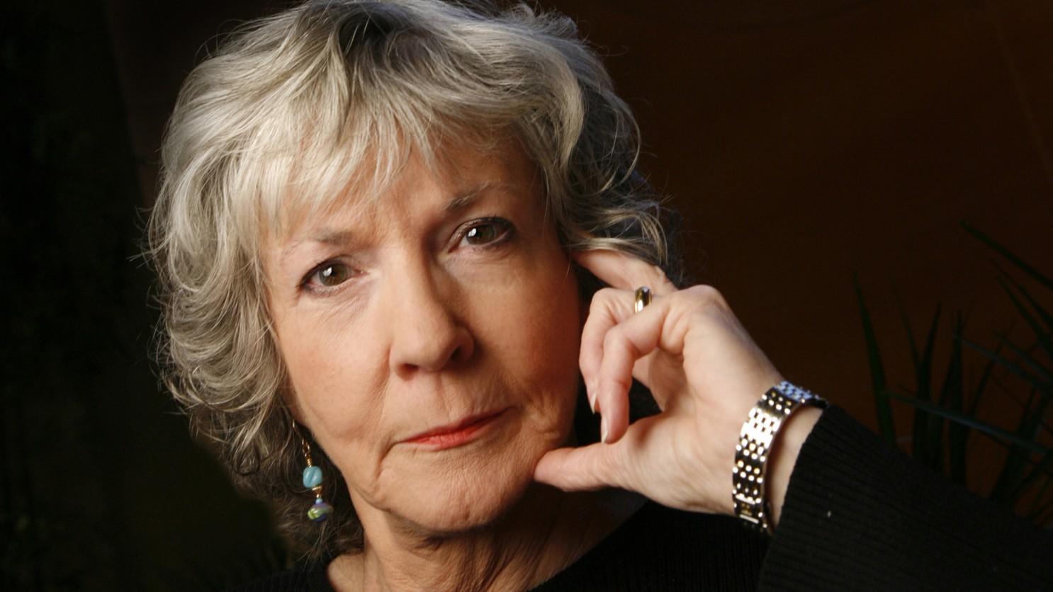 Sue Grafton