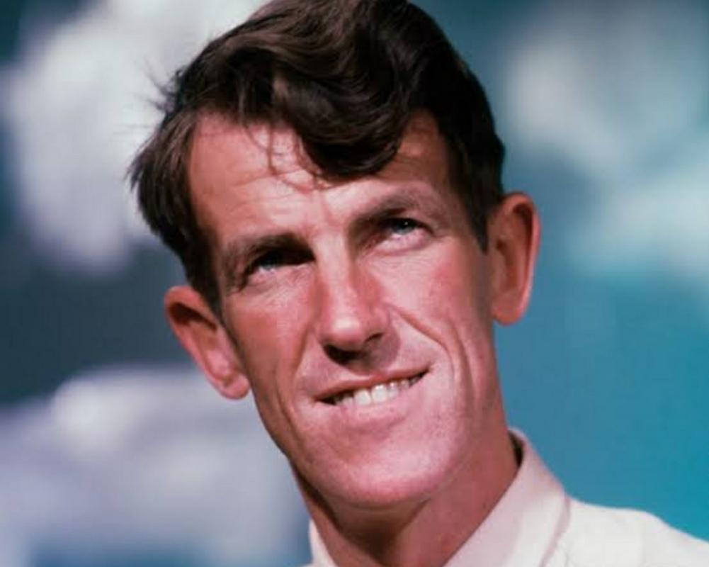 EDMUND HILLARY