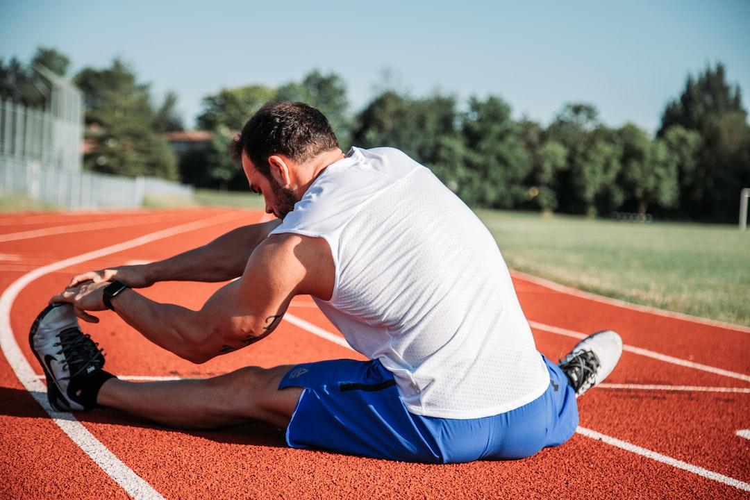 Hyperbolic Stretching for Physical Balance