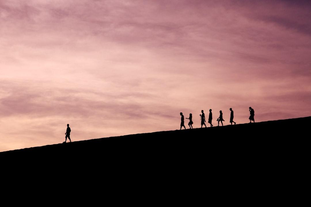 Be a decisive leader, especially when it comes to principles, strategy and tactics