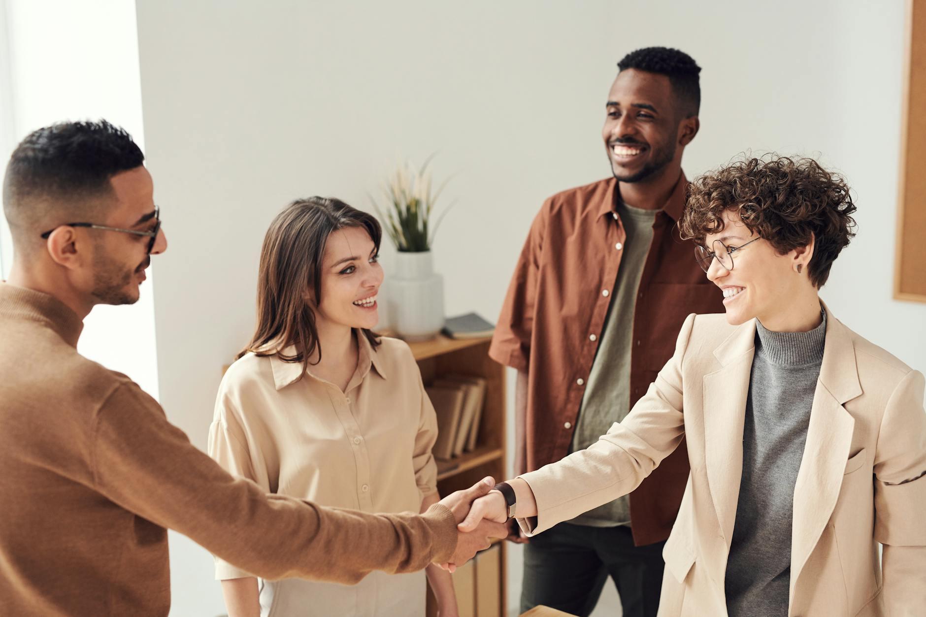 Build a Strong Network 🤝