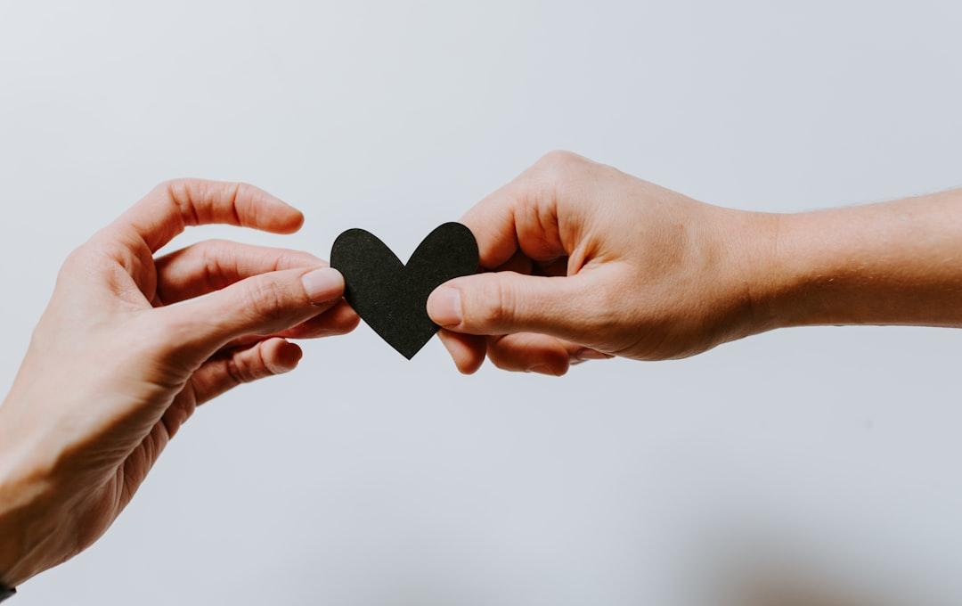 LABEL #2 DATING VS RELATIONSHIP