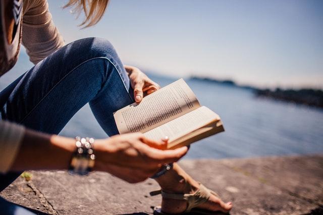 6. Self-actualized people never stop learning